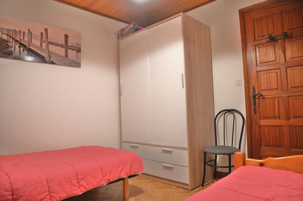 Ferienwohnung Location Pierre Tende Exterior foto